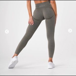 Never worn Leggings Color Khaki Sage